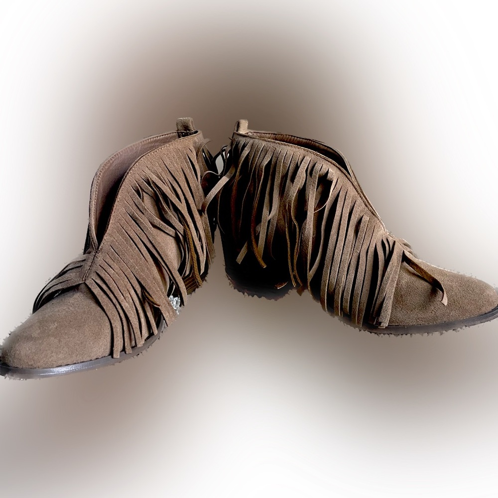 Taupe Fridge Booties 8.5M